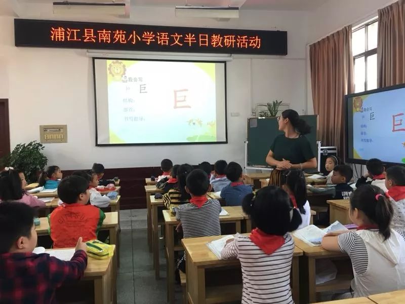 黃山奇石名稱圖片欣賞_黃山奇石名稱圖片簡筆畫_黃山奇石圖片及名稱